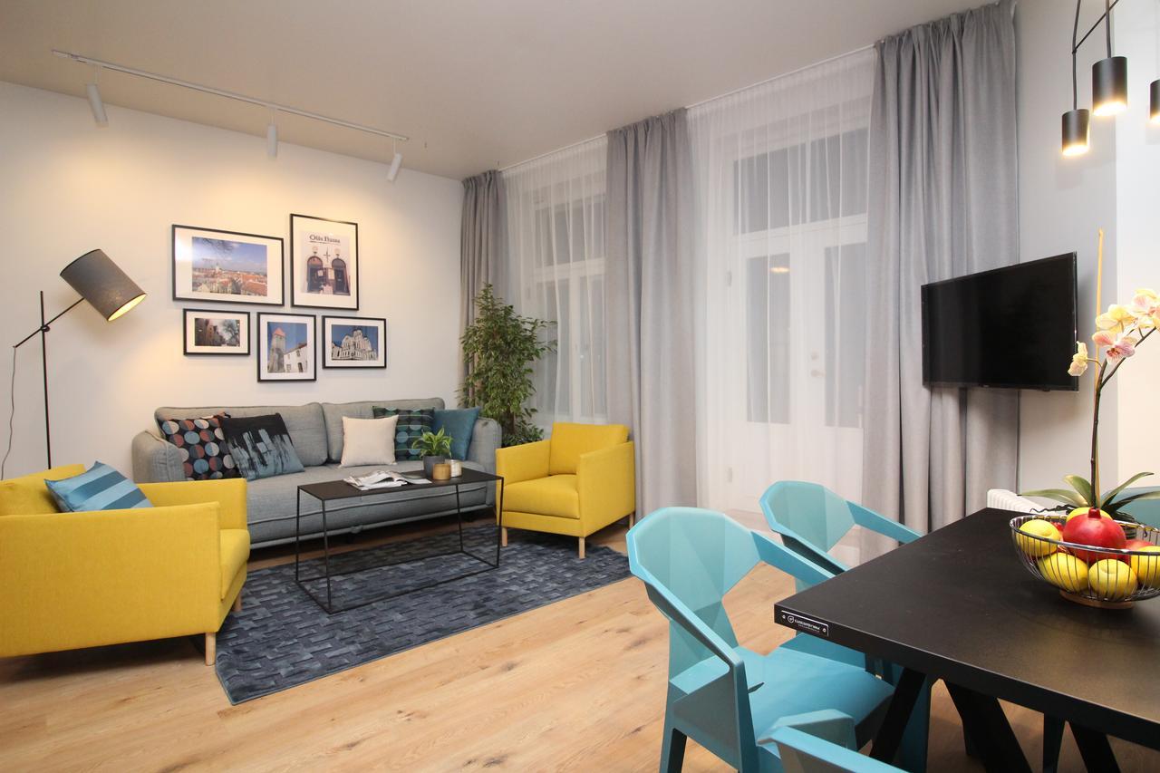 Tallinn City Apartments Old Town Suites Ngoại thất bức ảnh