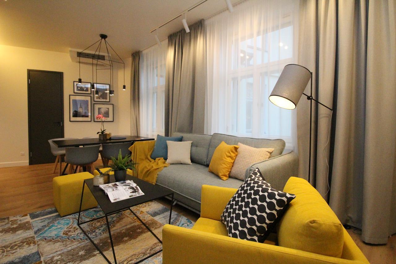 Tallinn City Apartments Old Town Suites Ngoại thất bức ảnh