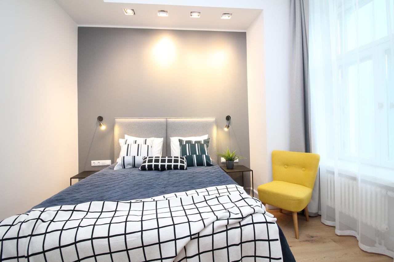 Tallinn City Apartments Old Town Suites Ngoại thất bức ảnh