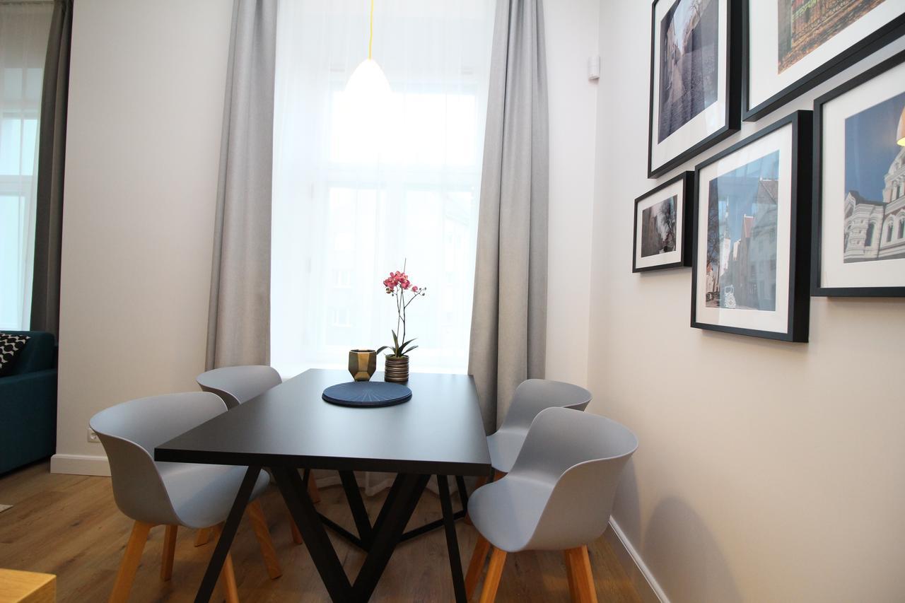 Tallinn City Apartments Old Town Suites Ngoại thất bức ảnh