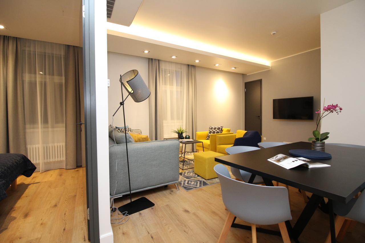 Tallinn City Apartments Old Town Suites Ngoại thất bức ảnh